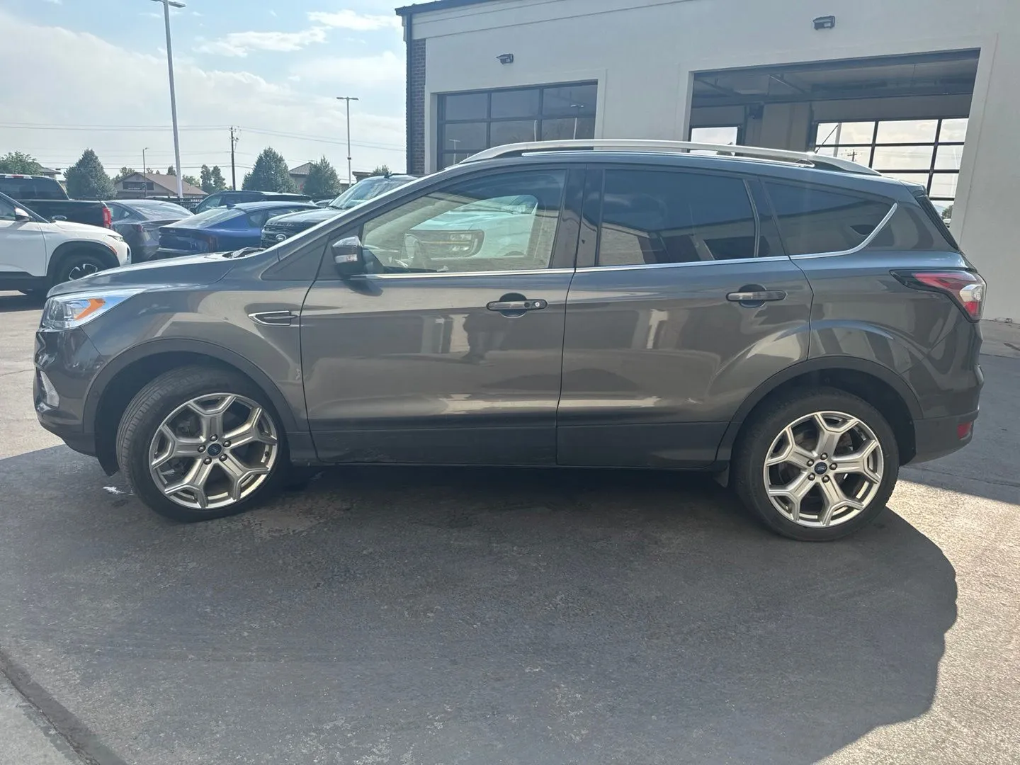 Ford Escape photo 5
