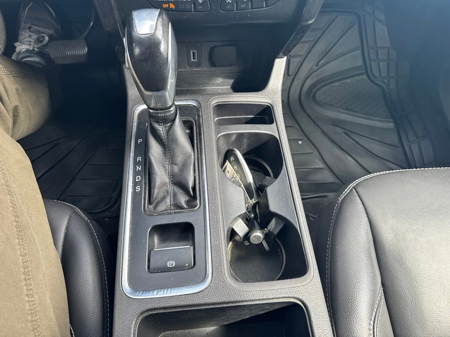 Ford Escape photo 26