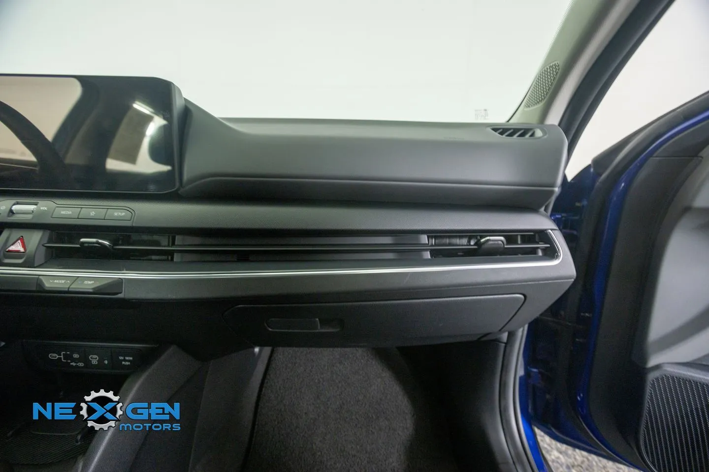 Kia K4 photo 9