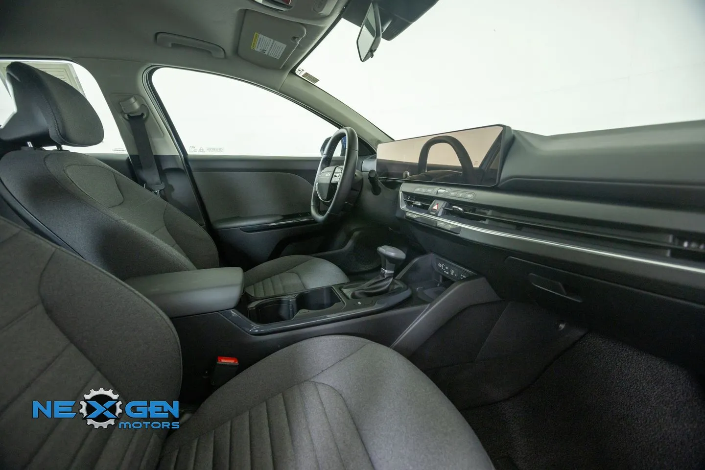 Kia K4 photo 7