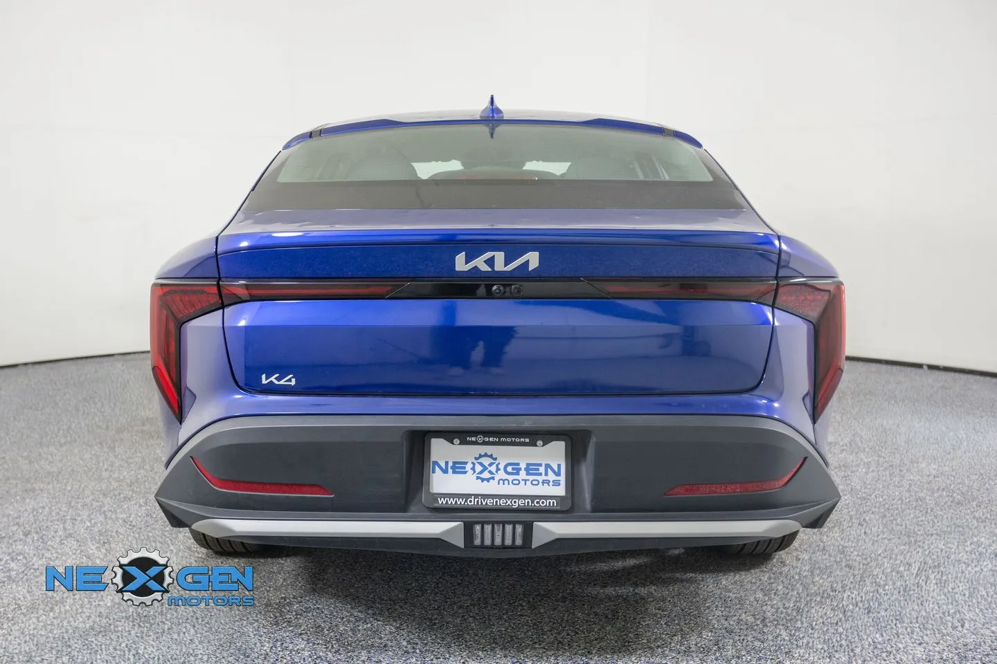 Kia K4 photo 32