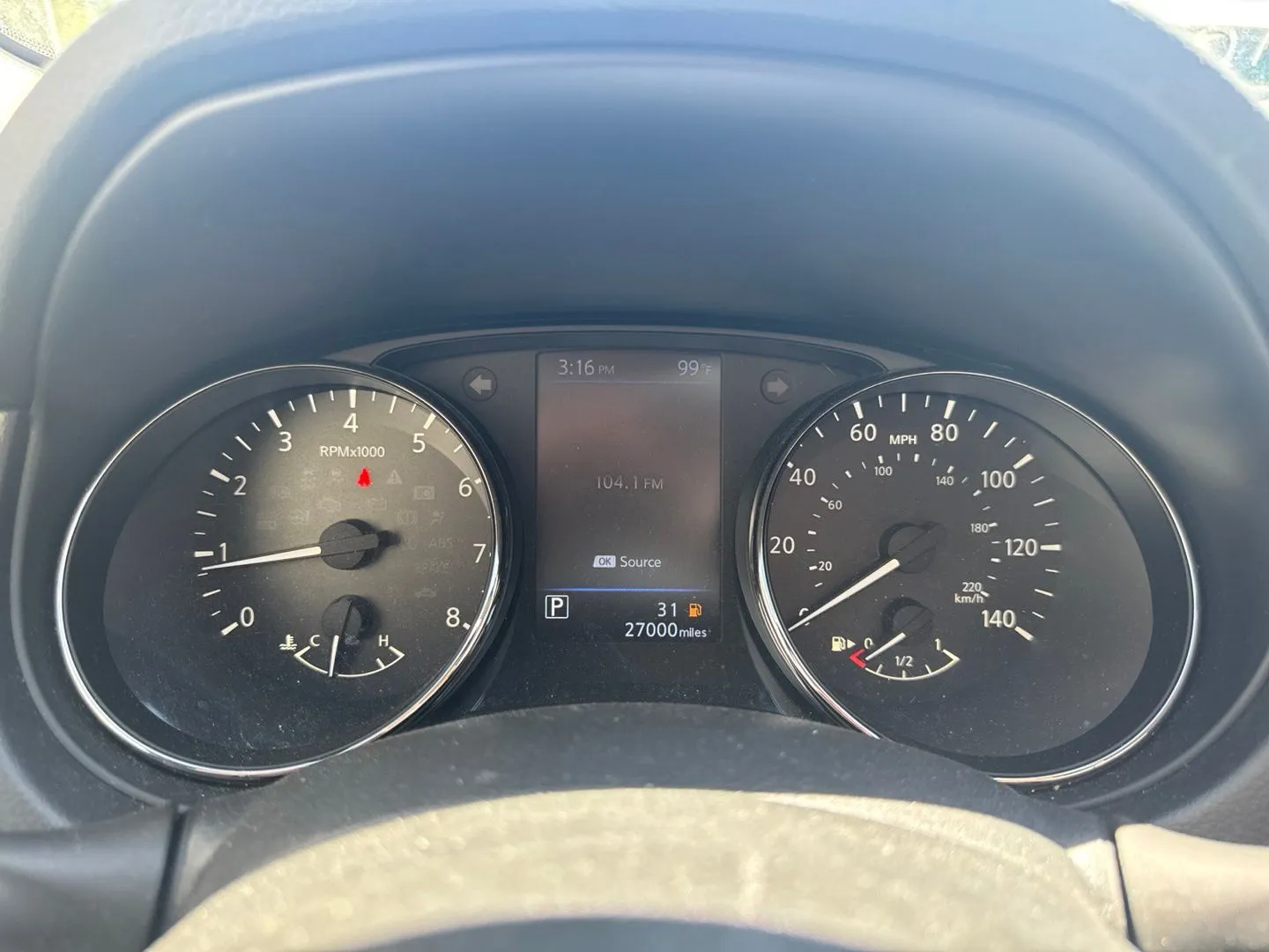 Nissan Rogue Sport photo 24