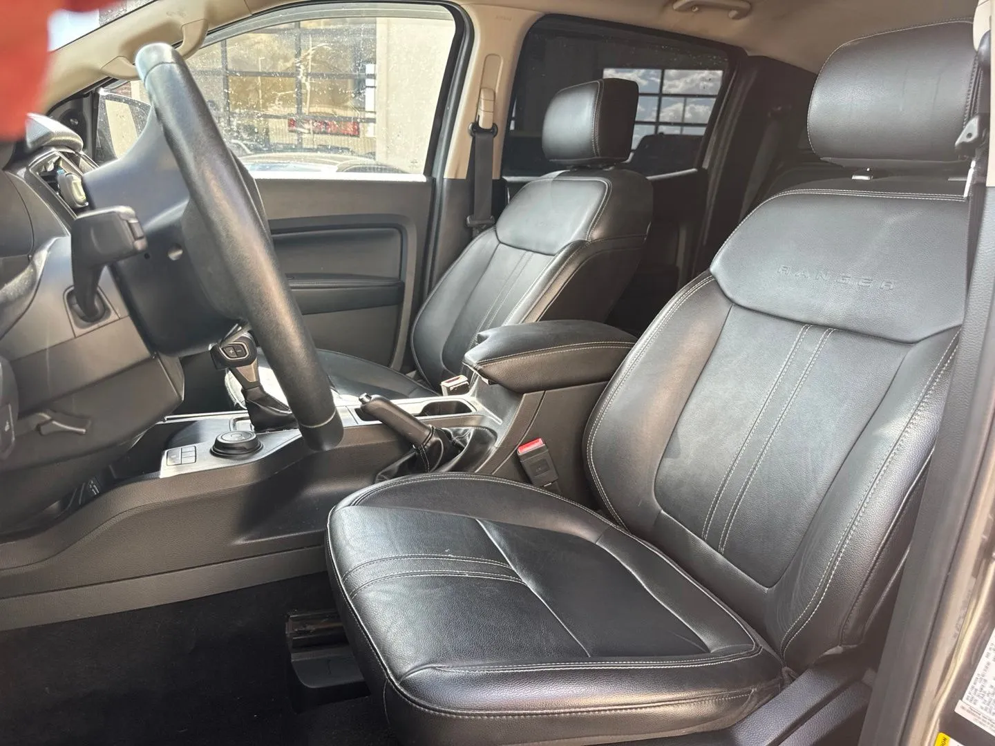 Ford Ranger photo 16