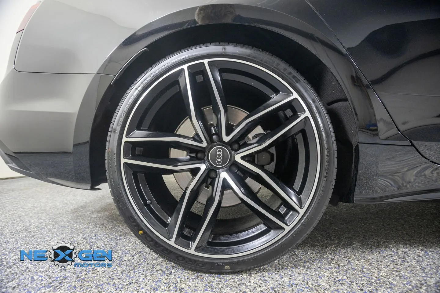 Audi S5 photo 46