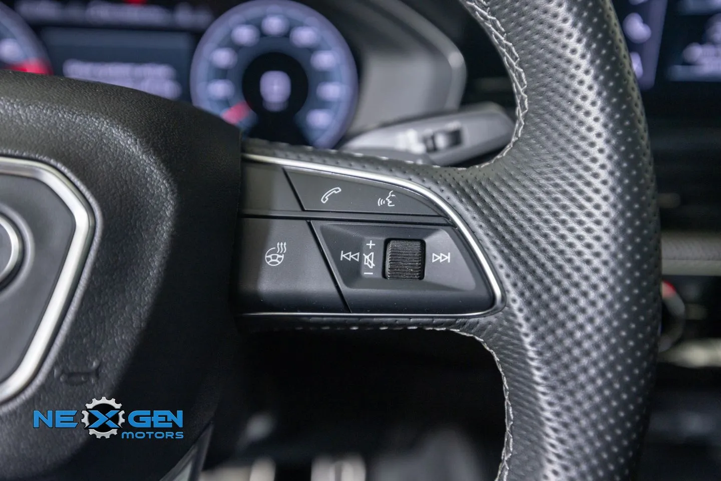Audi S5 photo 16