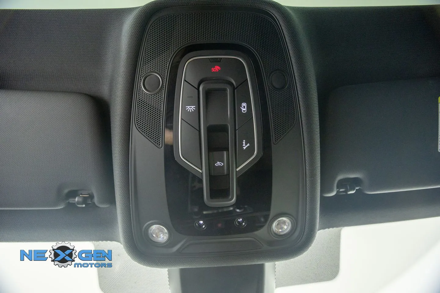 Audi S5 photo 25