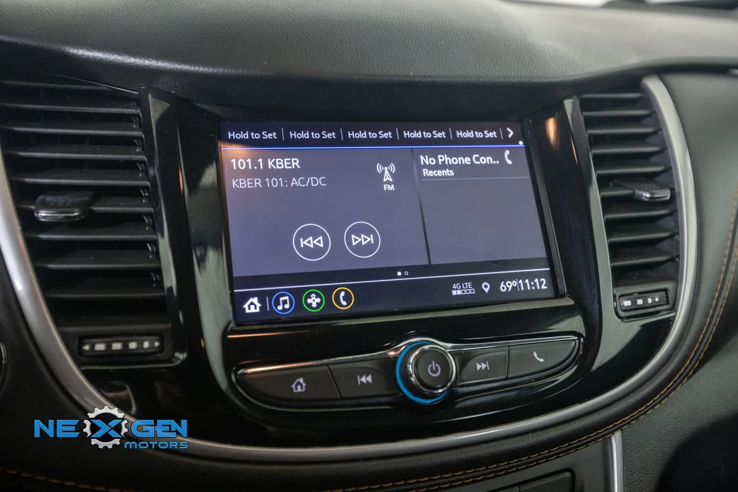 Chevrolet Trax photo 18