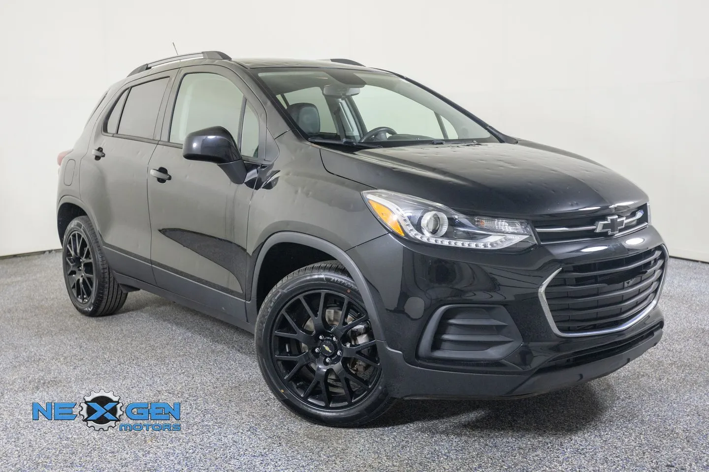 Black 2022 Chevrolet Trax LT for sale in Lindon, UT
