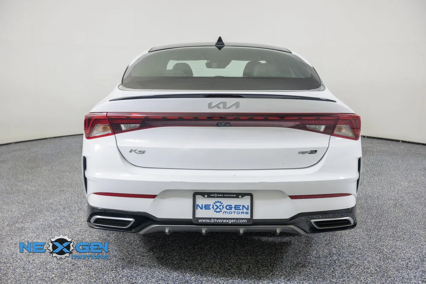 Kia K5 photo 7