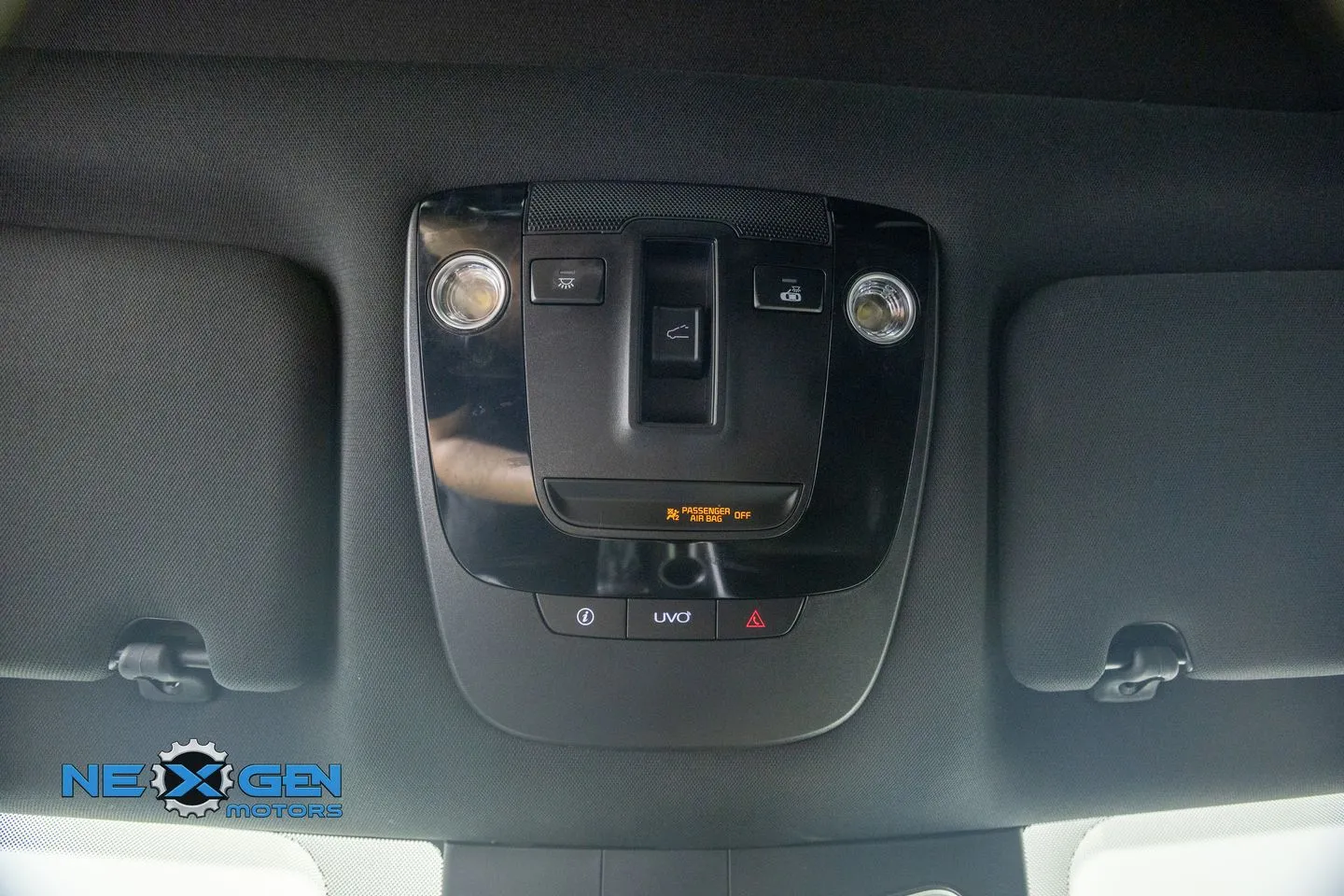 Kia K5 photo 22