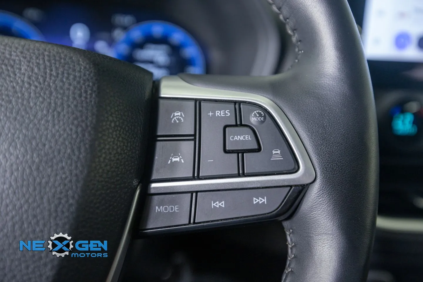 Toyota Grand Highlander photo 18