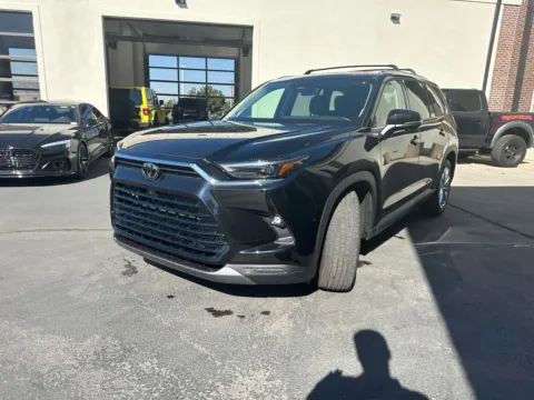 More photos of 2026 Toyota Grand Highlander Platinum at NeXgen Motors, UT