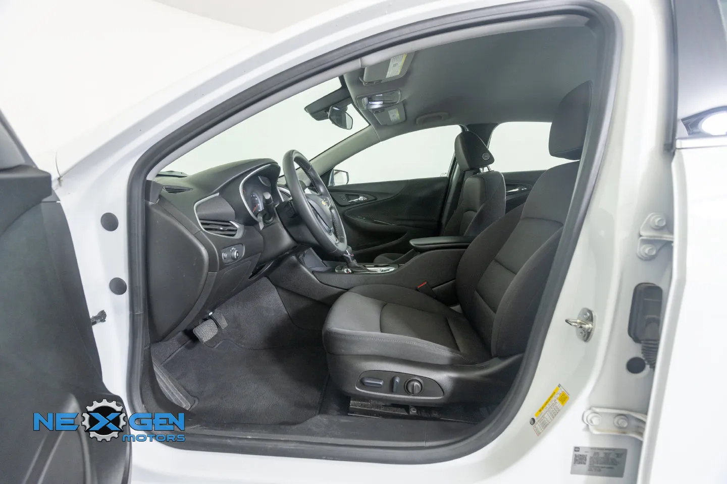 Chevrolet Malibu photo 14