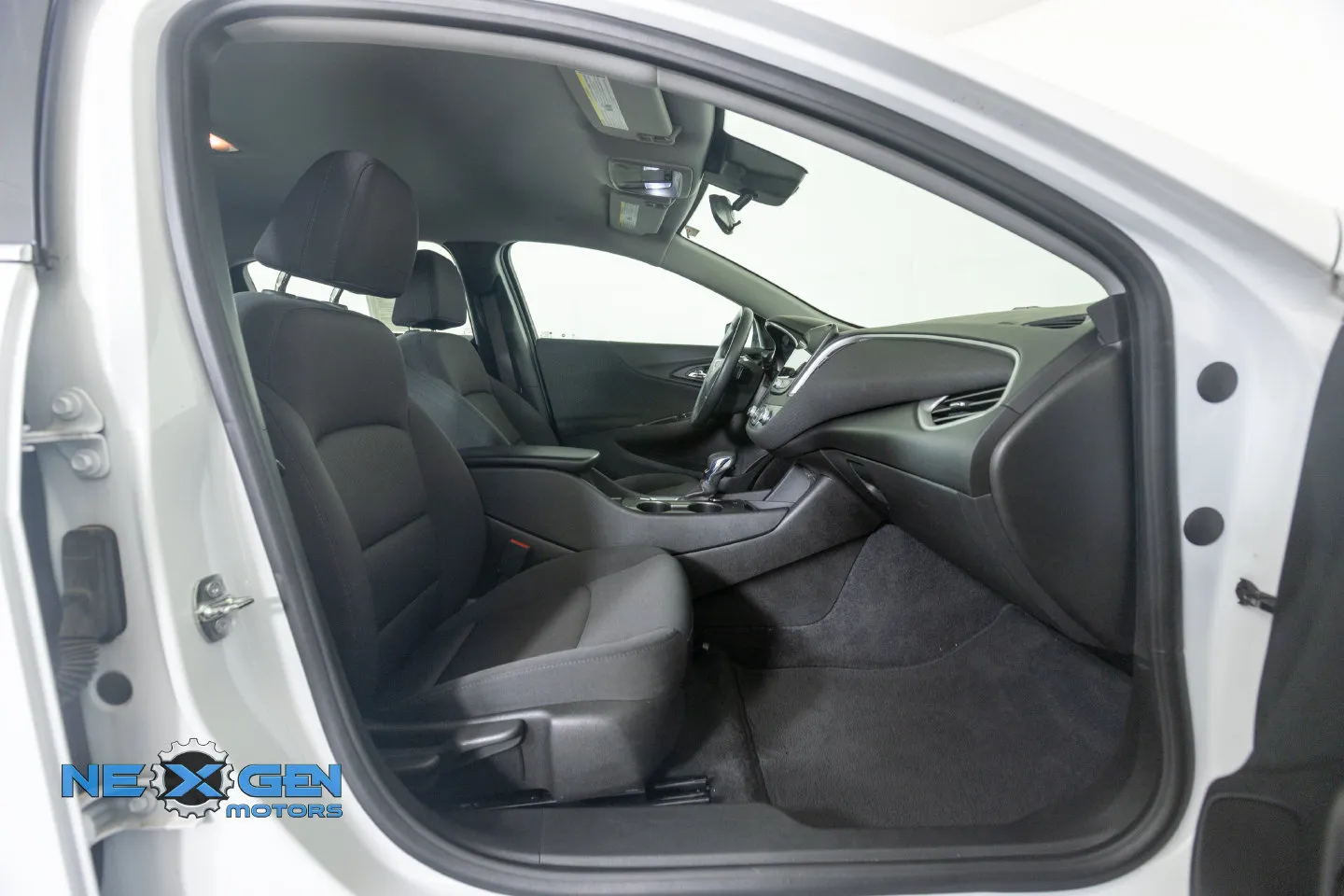 Chevrolet Malibu photo 8