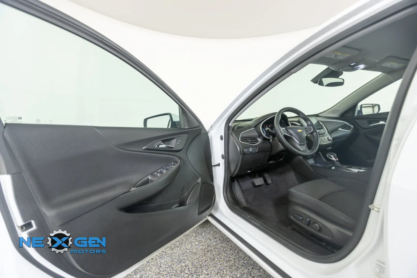 Chevrolet Malibu photo 12