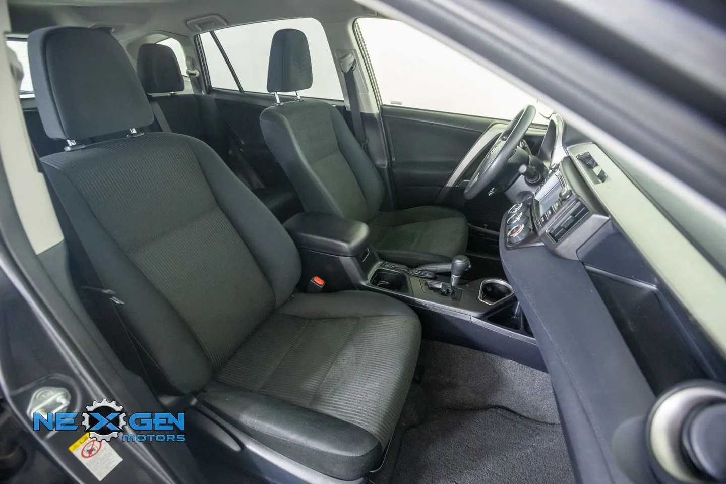 Toyota RAV4 photo 41
