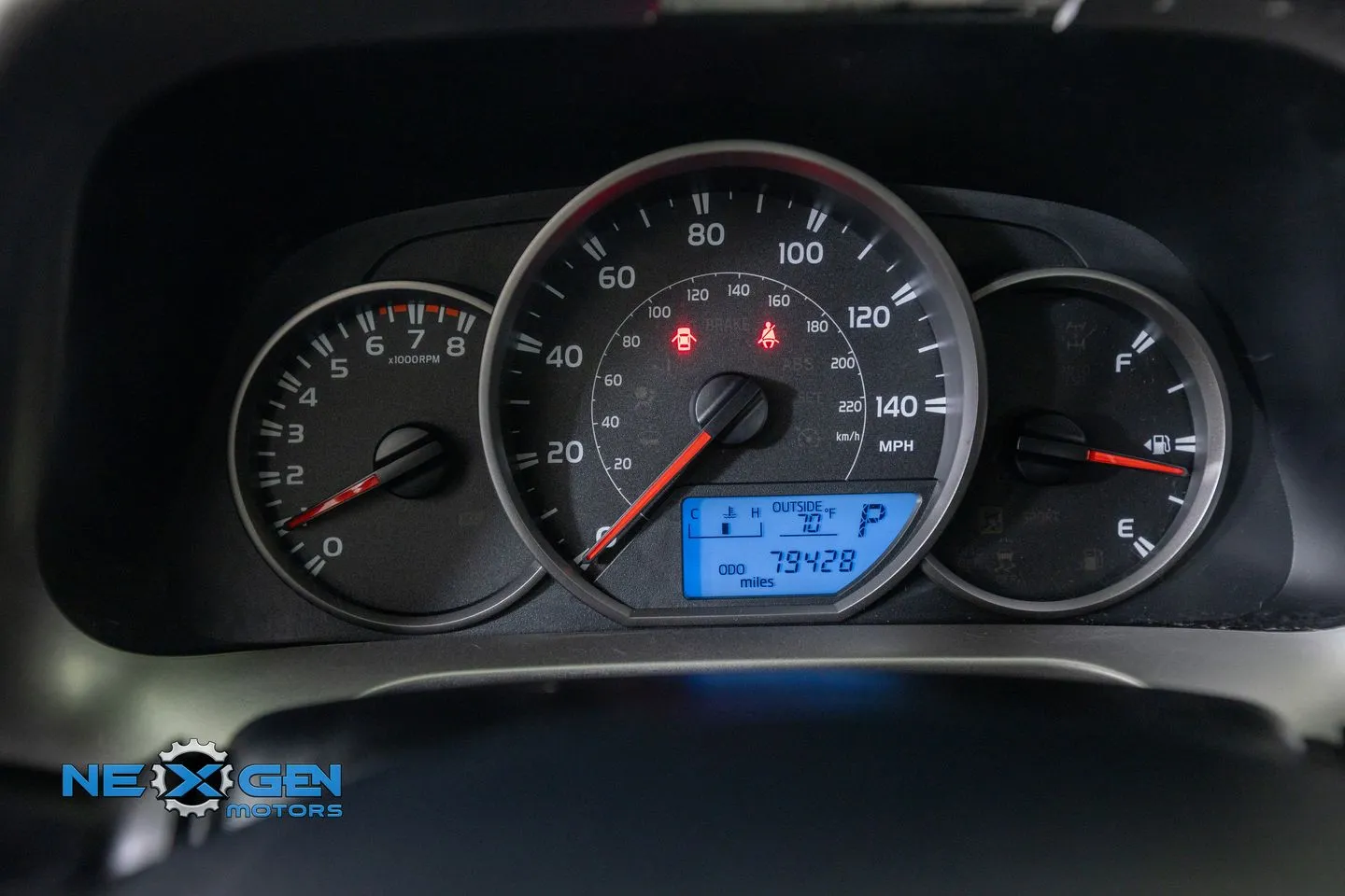Toyota RAV4 photo 17