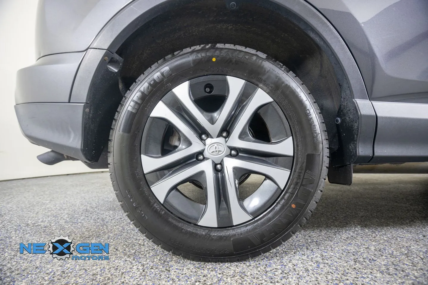Toyota RAV4 photo 43