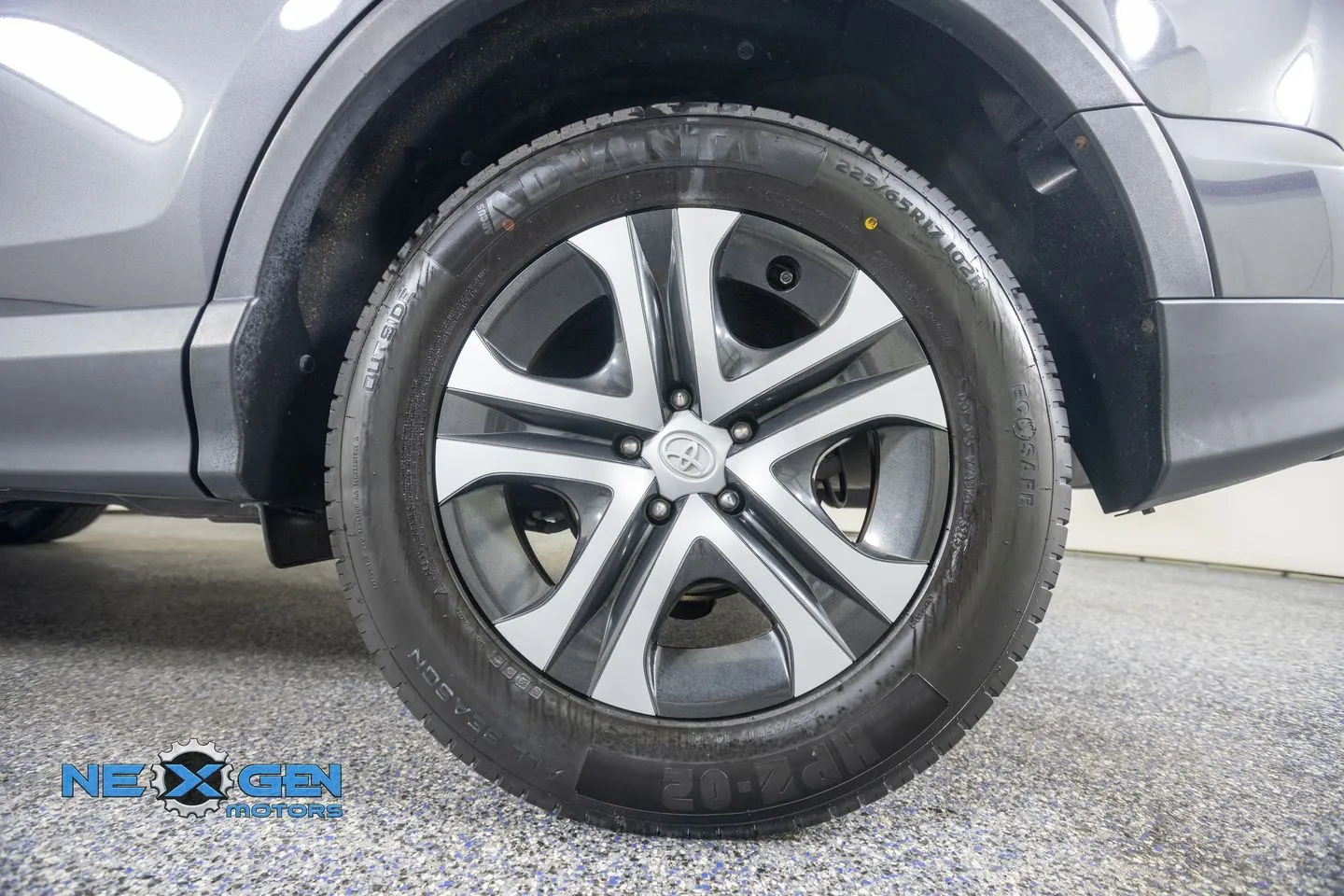 Toyota RAV4 photo 44