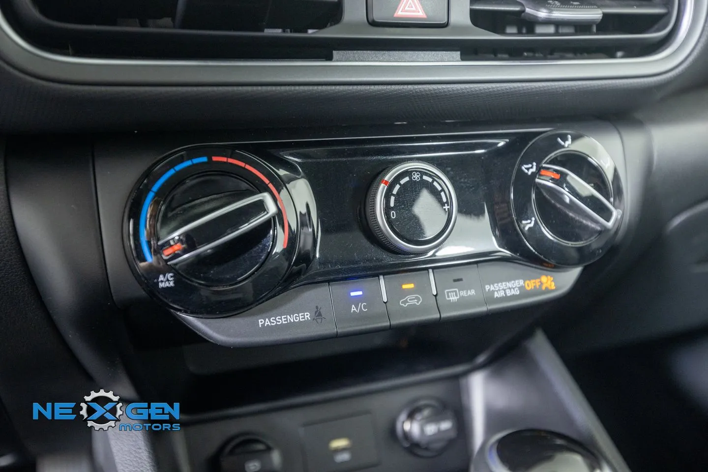 Hyundai Kona photo 23