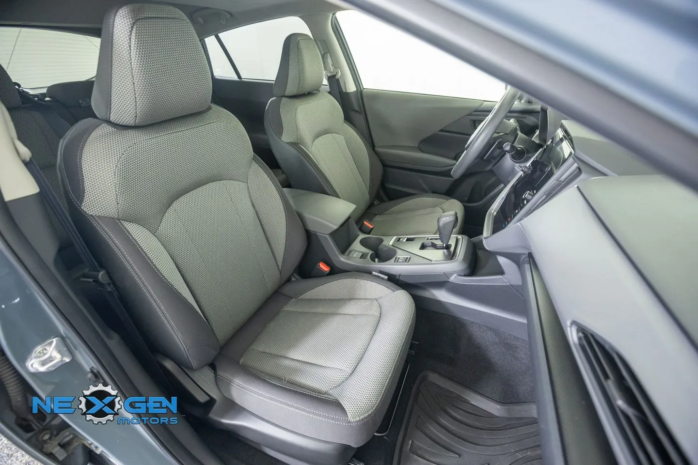 Subaru Crosstrek photo 9