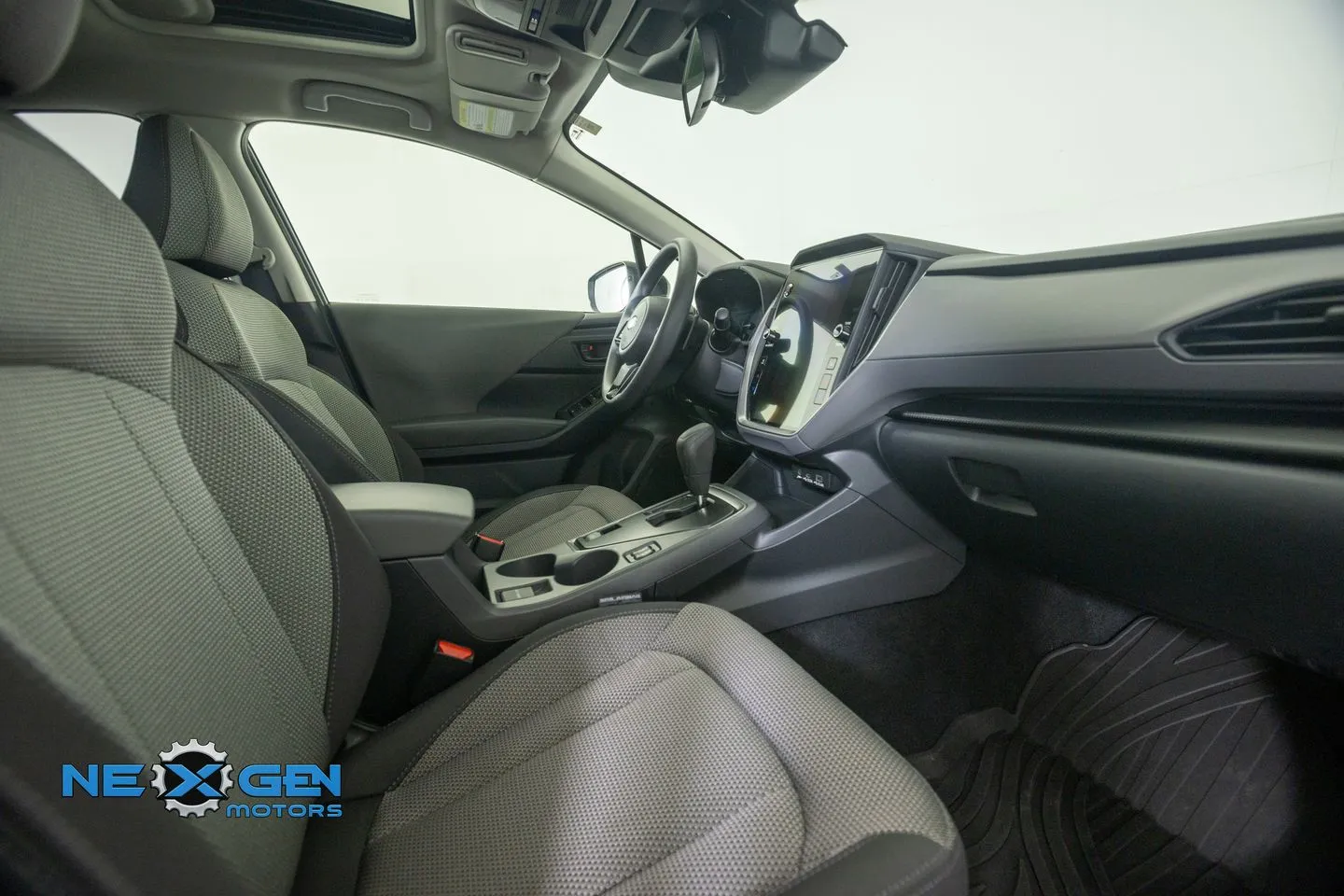 Subaru Crosstrek photo 6