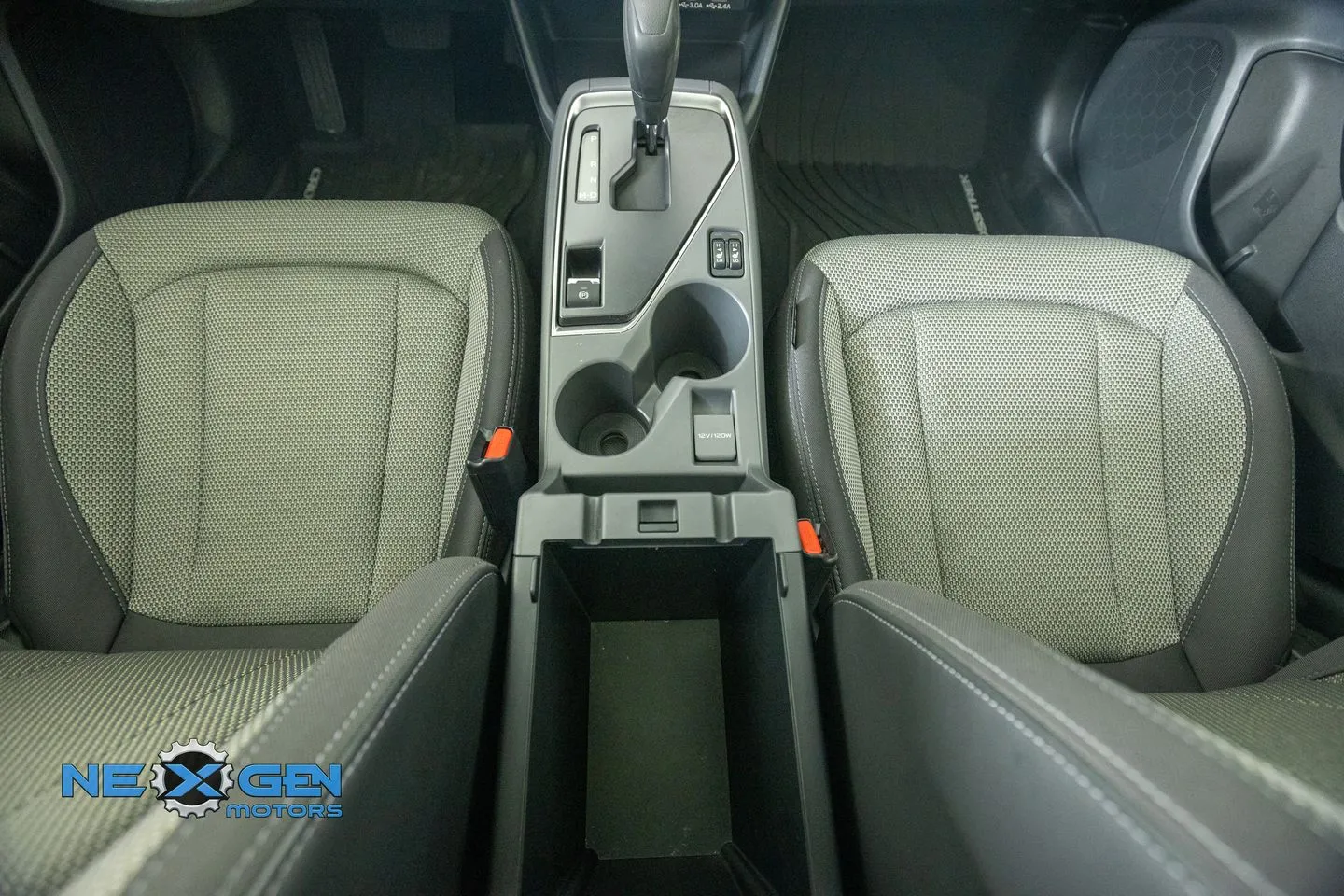 Subaru Crosstrek photo 4