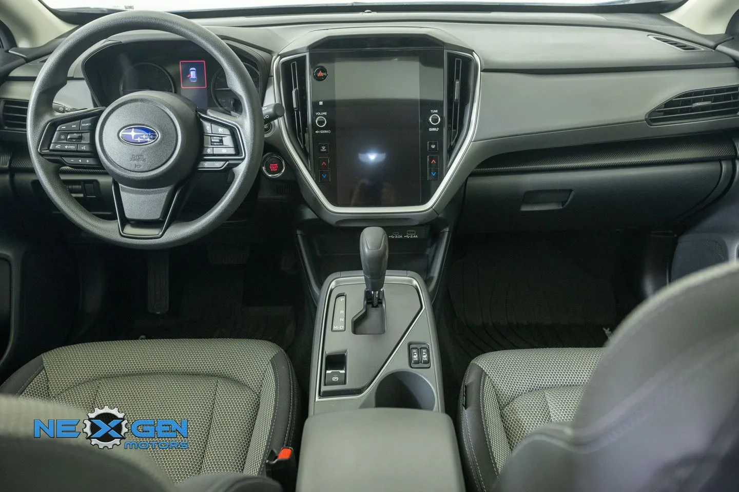 Subaru Crosstrek photo 3