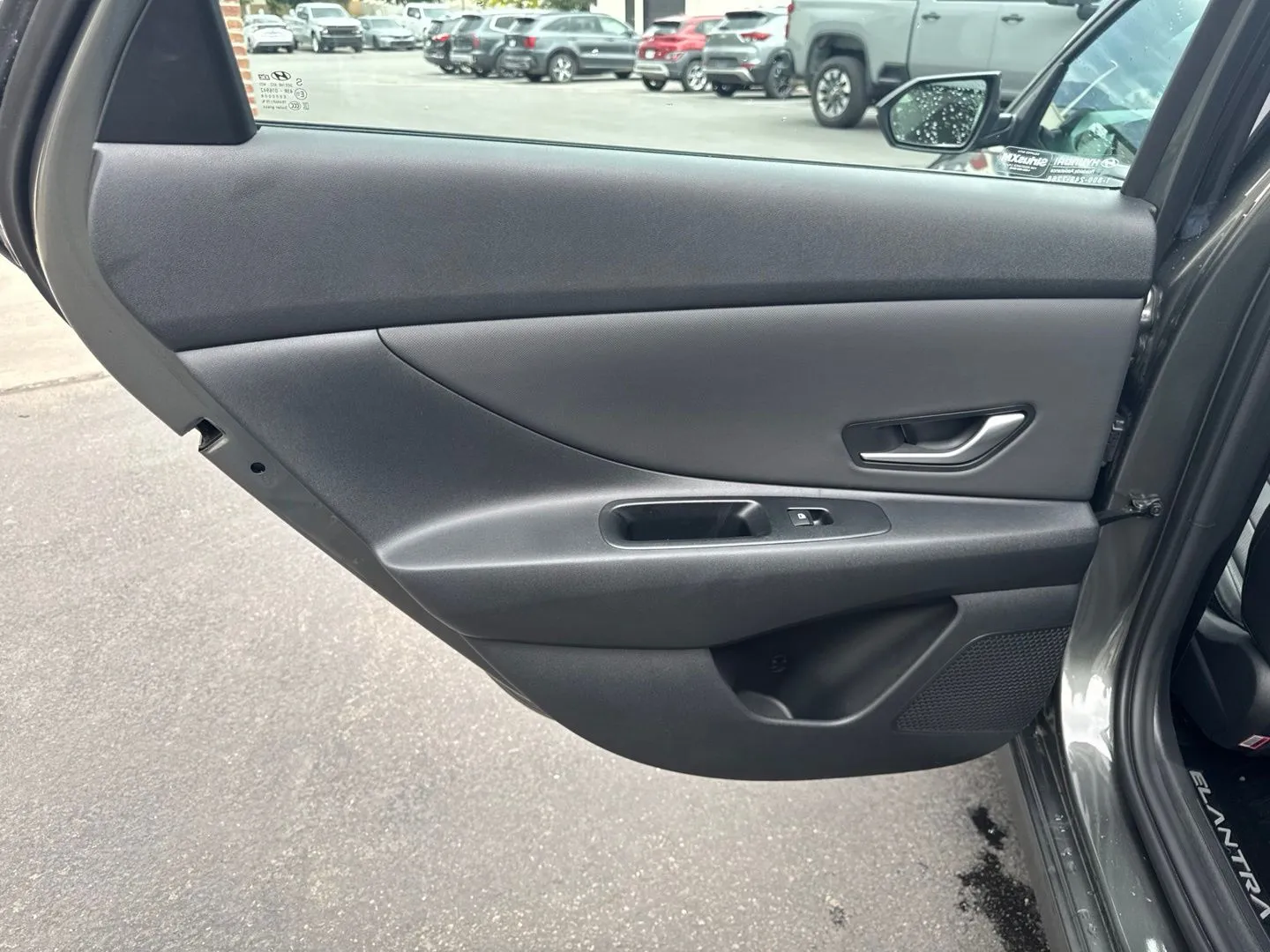 Hyundai Elantra photo 15