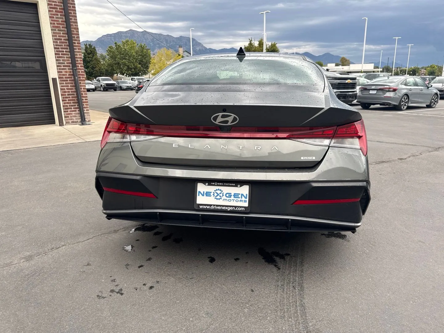 Hyundai Elantra photo 6