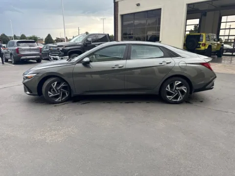 More photos of 2025 Hyundai Elantra Hybrid Limited at NeXgen Motors, UT