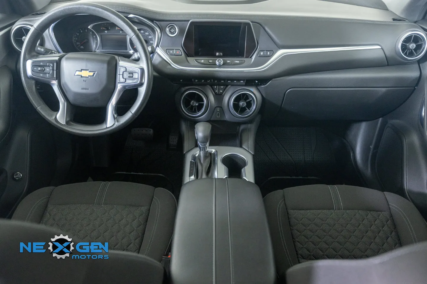 Chevrolet Blazer photo 4