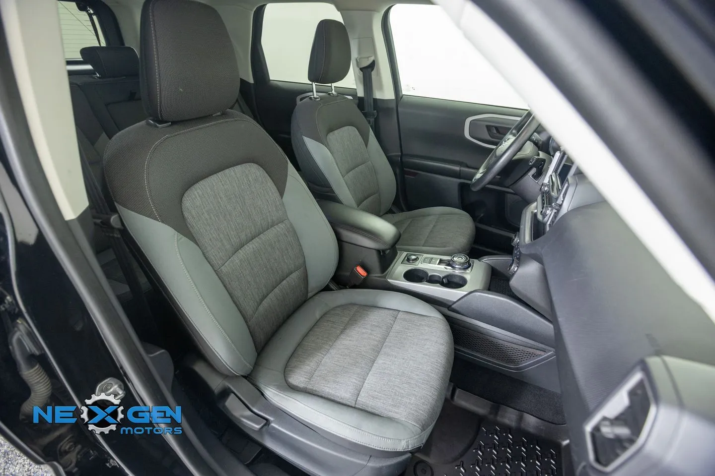 Ford Bronco Sport photo 9