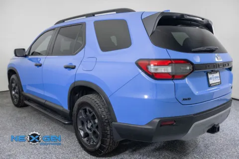 More photos of 2025 Honda Pilot TrailSport at NeXgen Motors, UT