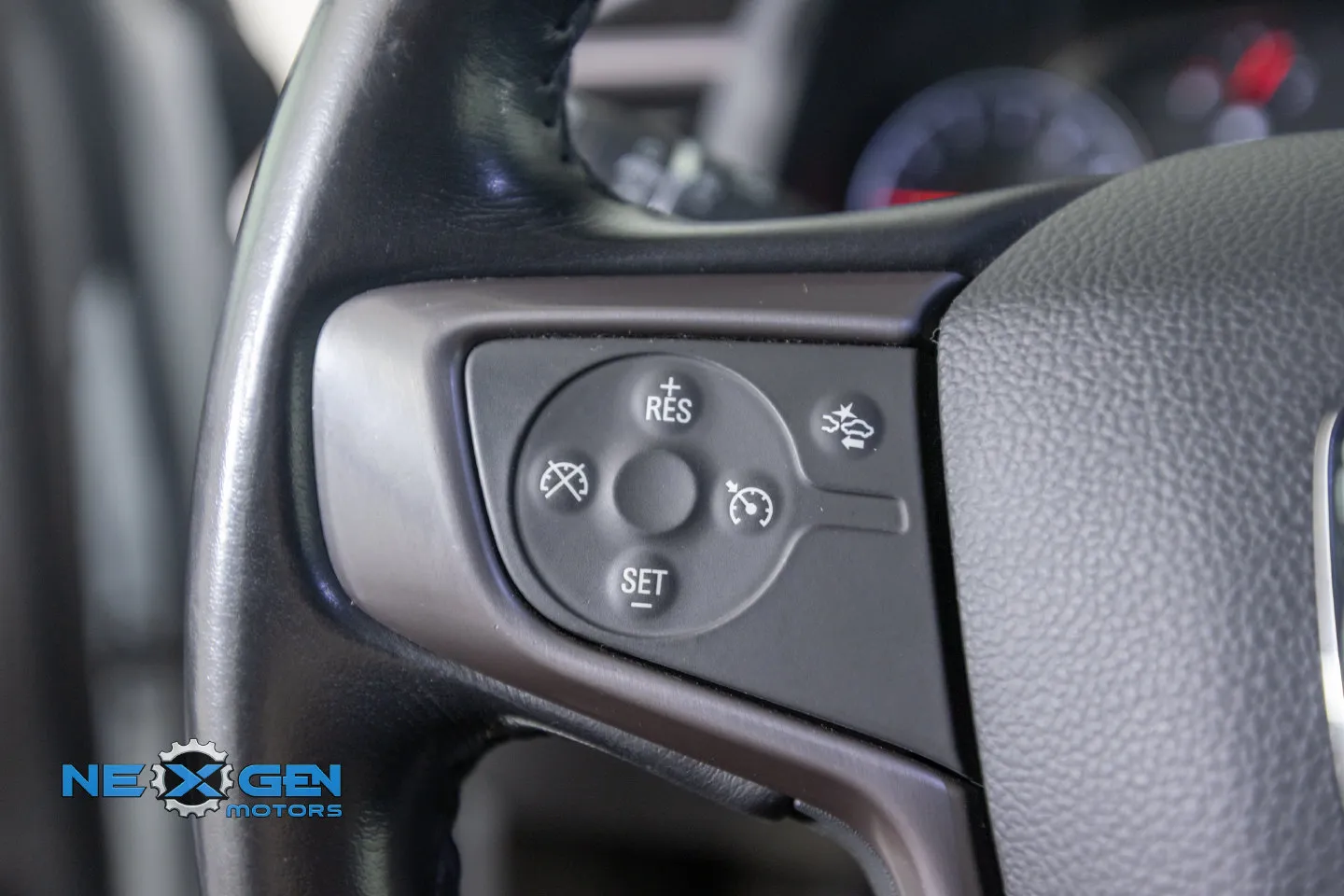 GMC Acadia photo 17