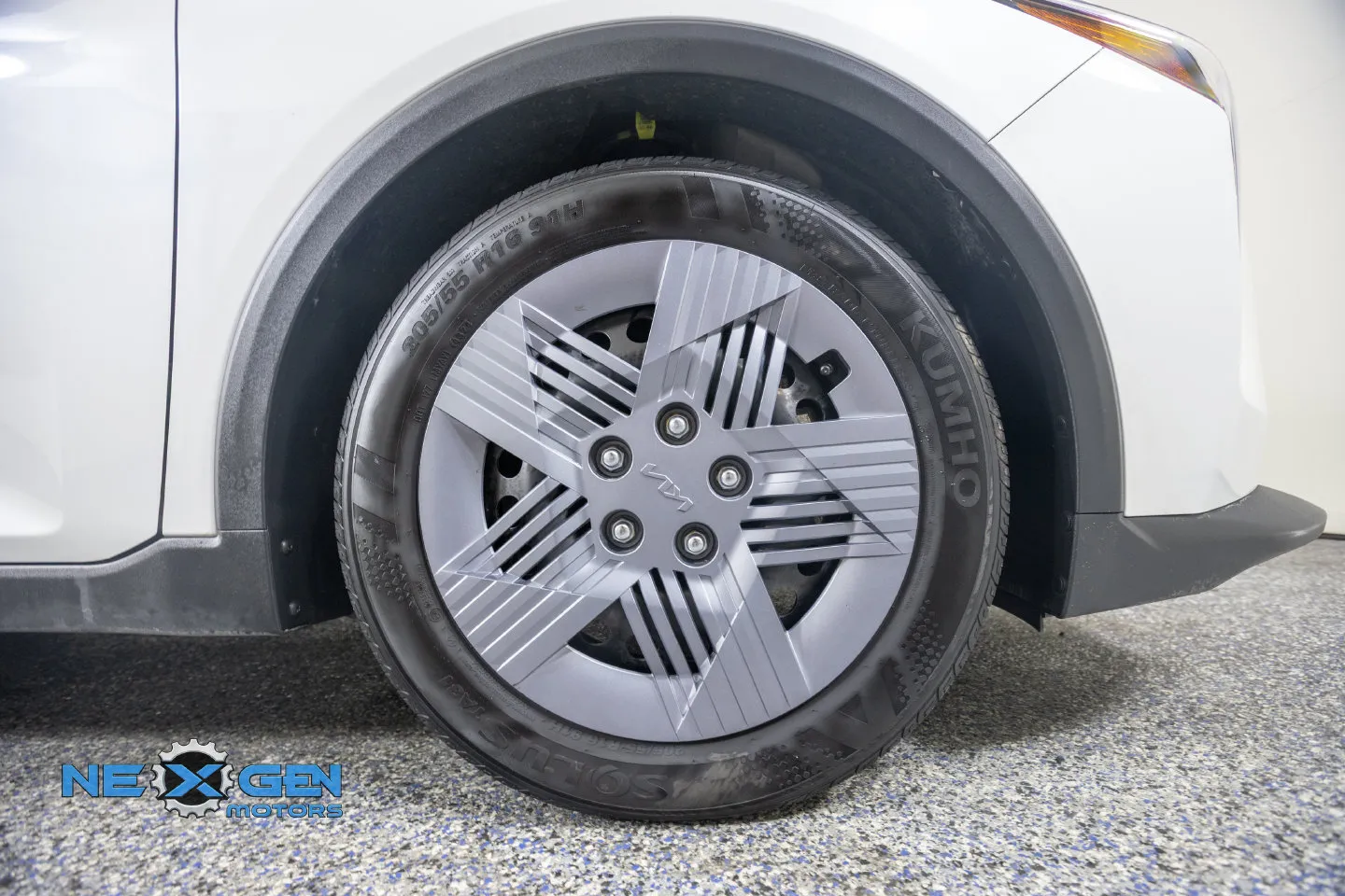 Kia K4 photo 38