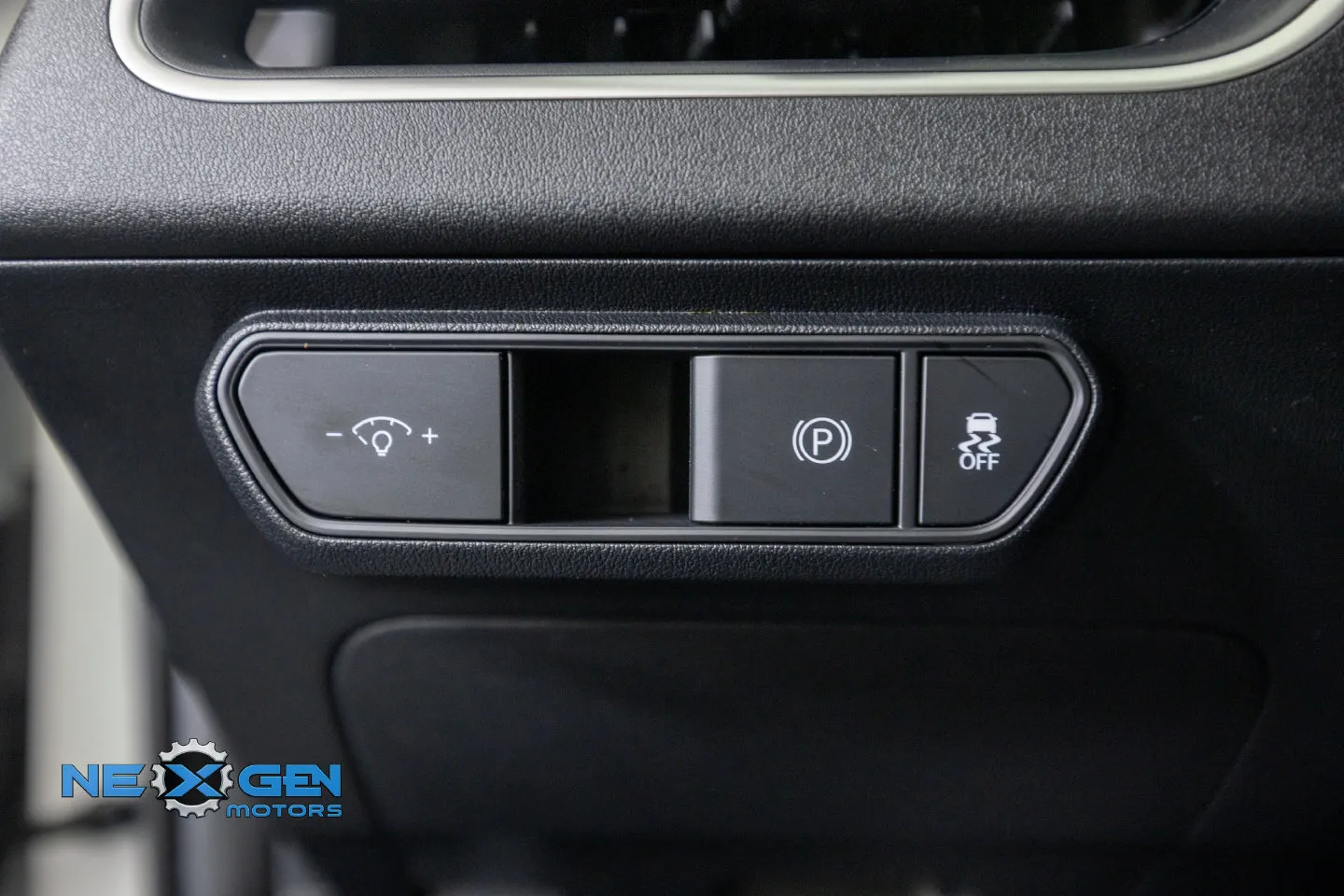 Kia K4 photo 16