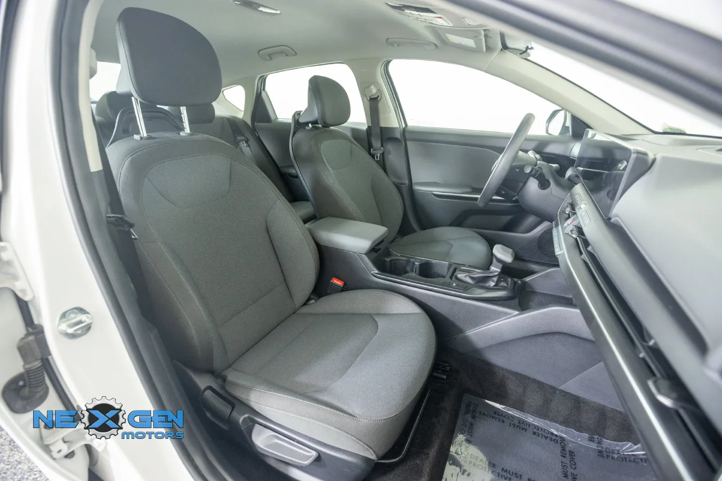 Kia K4 photo 10