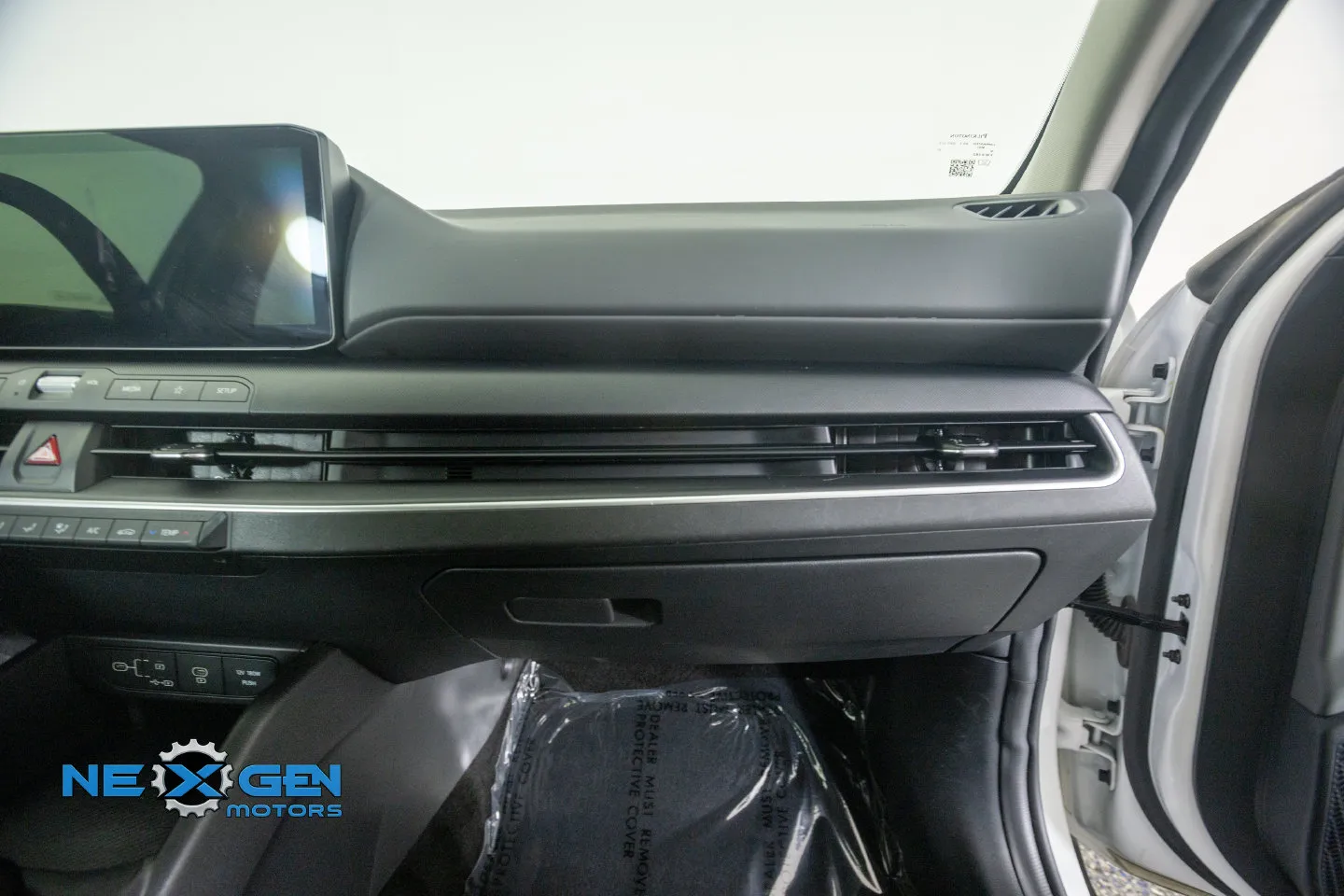 Kia K4 photo 9