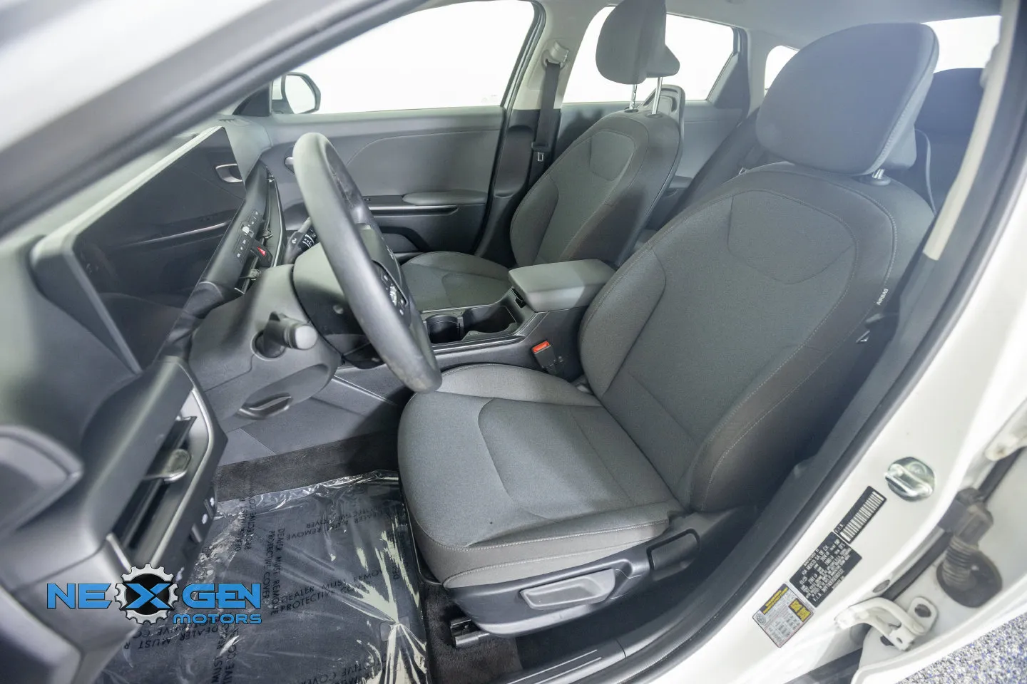 Kia K4 photo 23