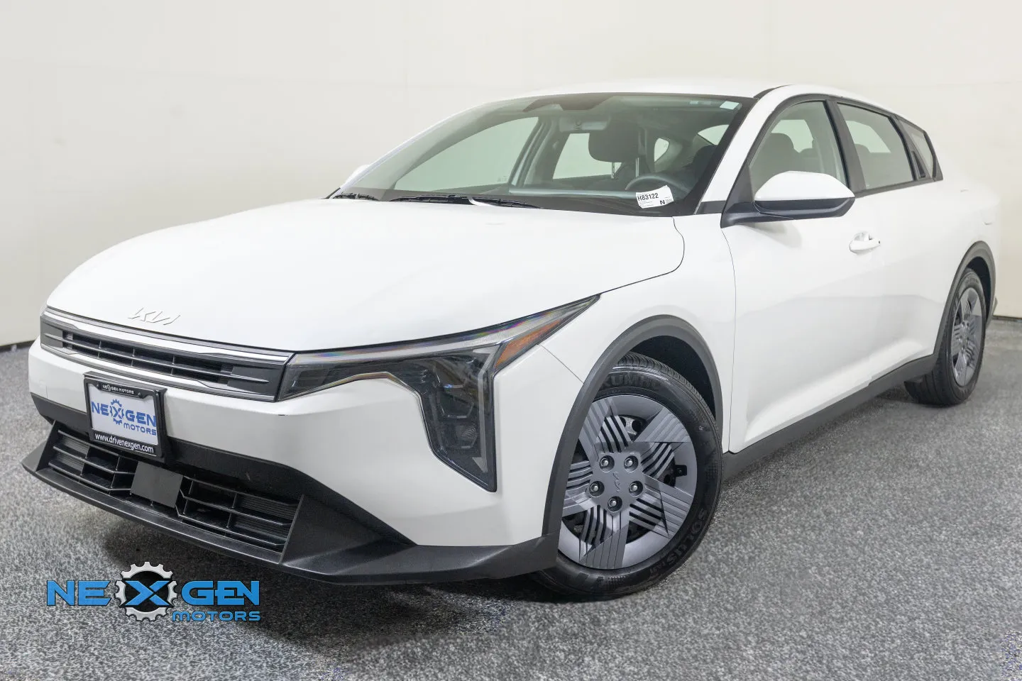 Kia K4 photo 11