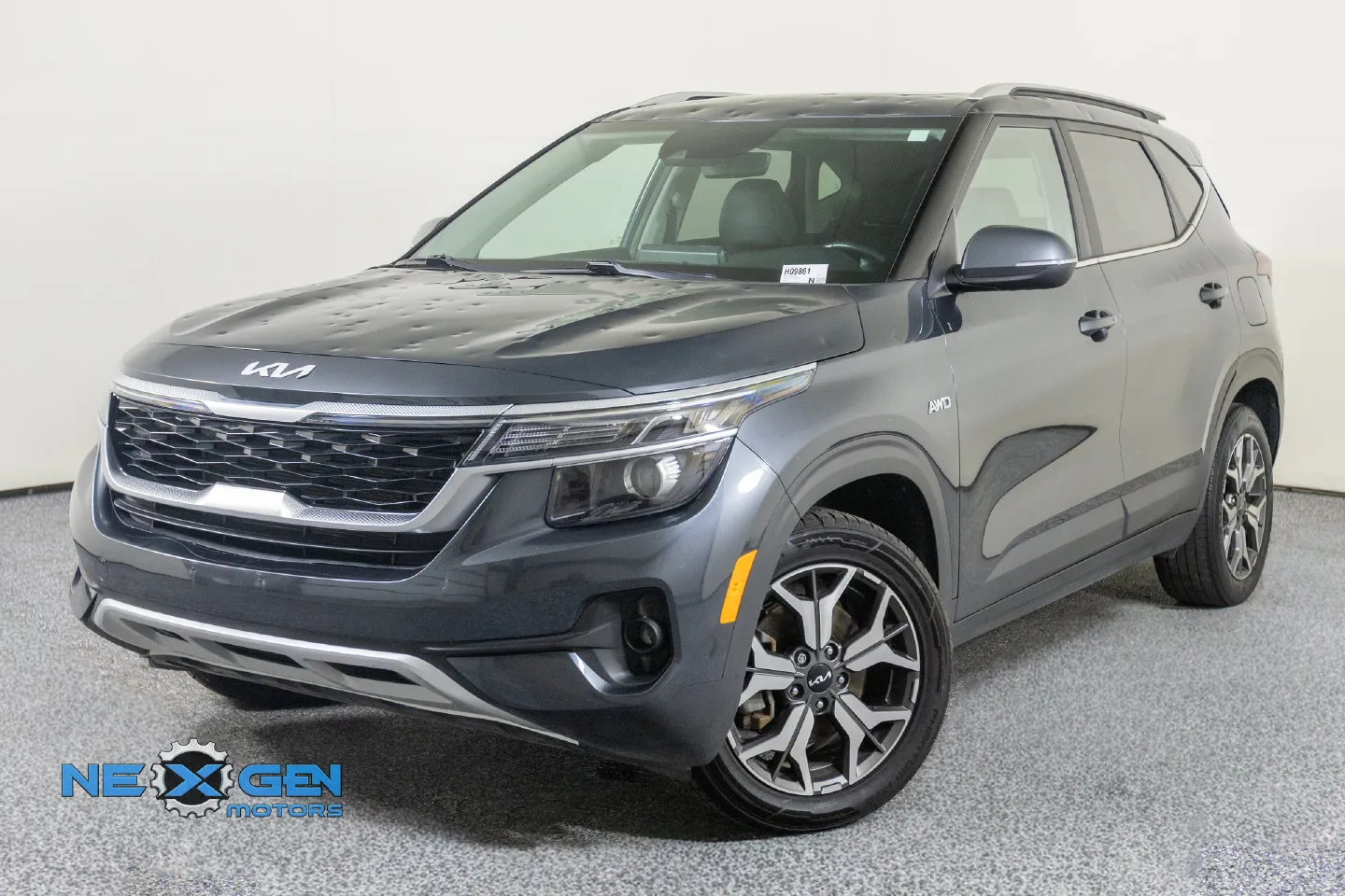Kia Seltos photo 11