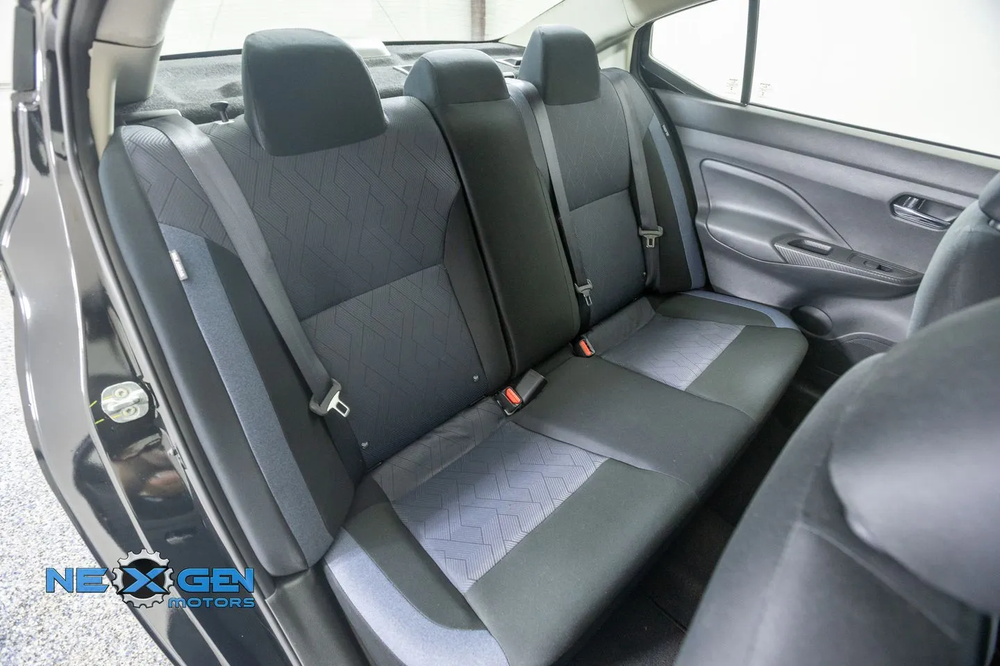 Nissan Versa photo 40