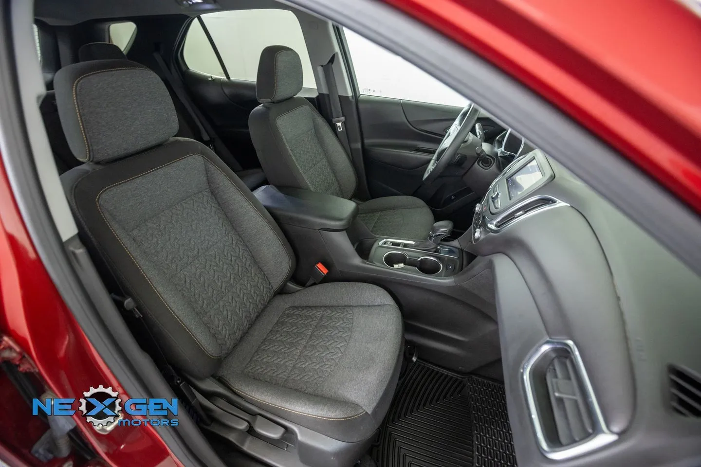 Chevrolet Equinox photo 41