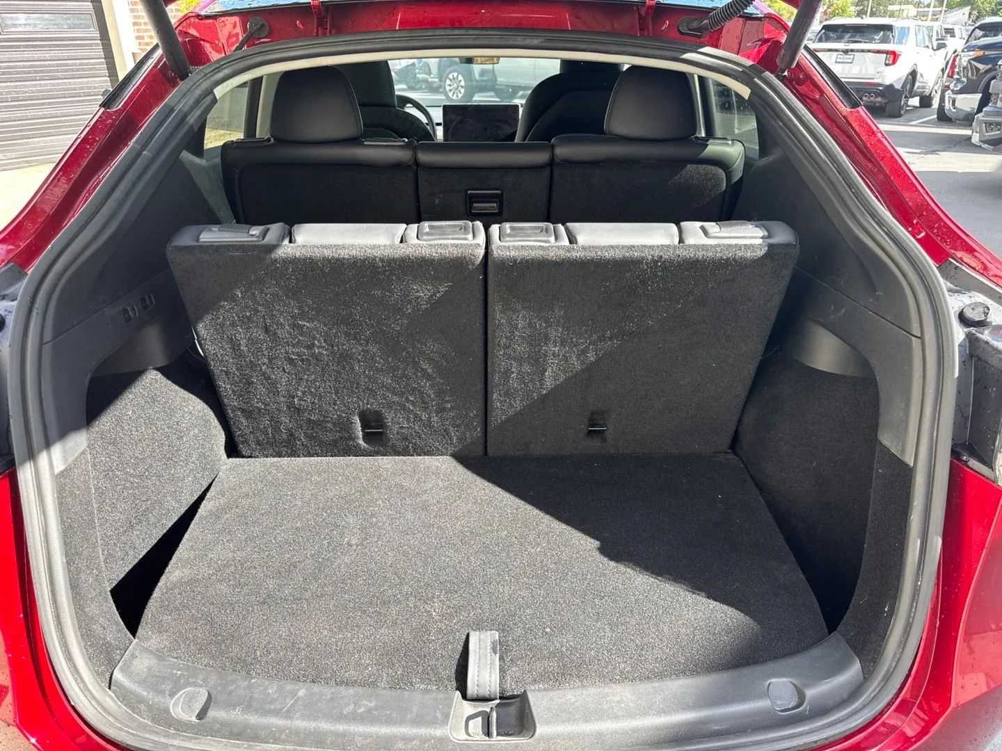 Tesla Model Y photo 15