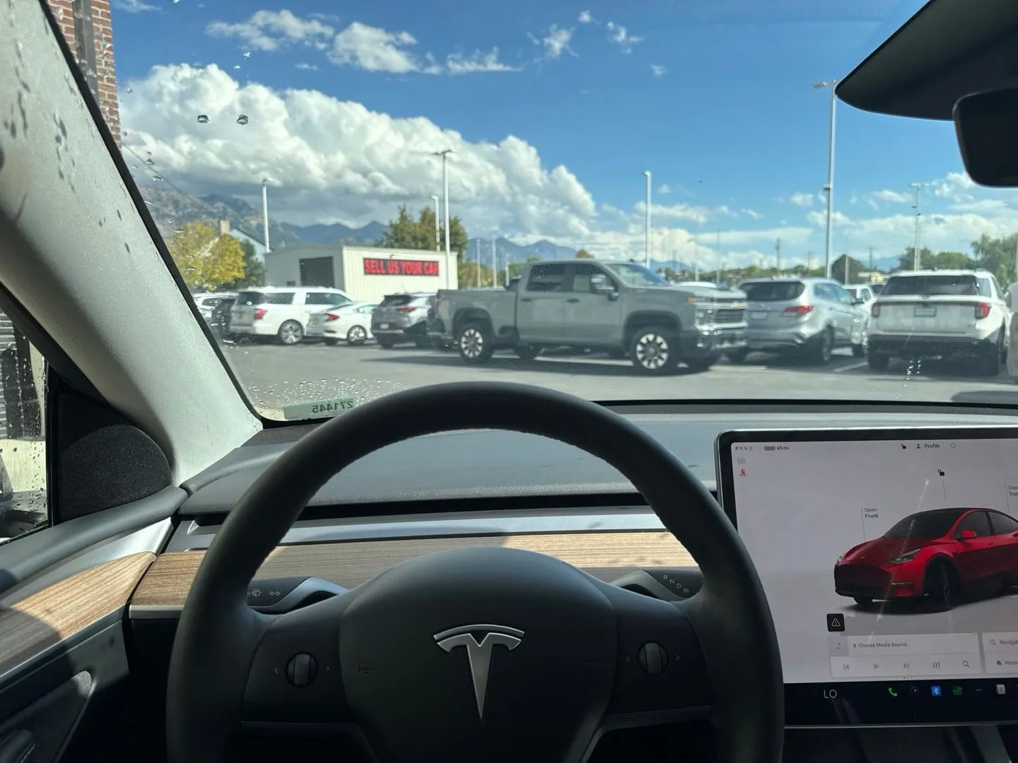 Tesla Model Y photo 22