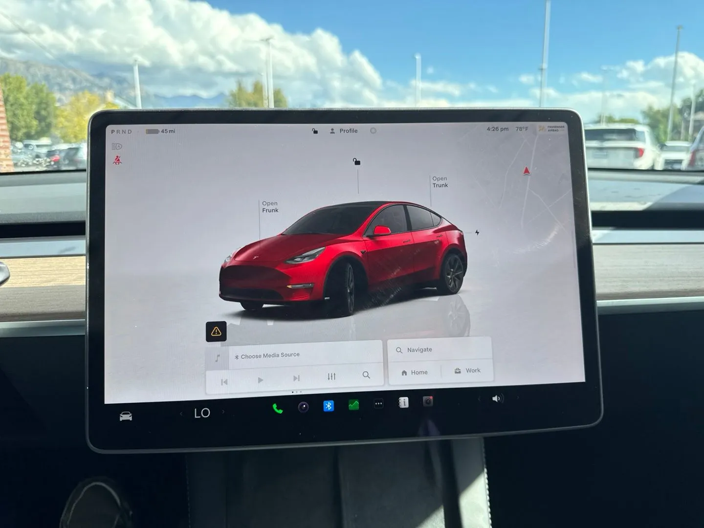 Tesla Model Y photo 25