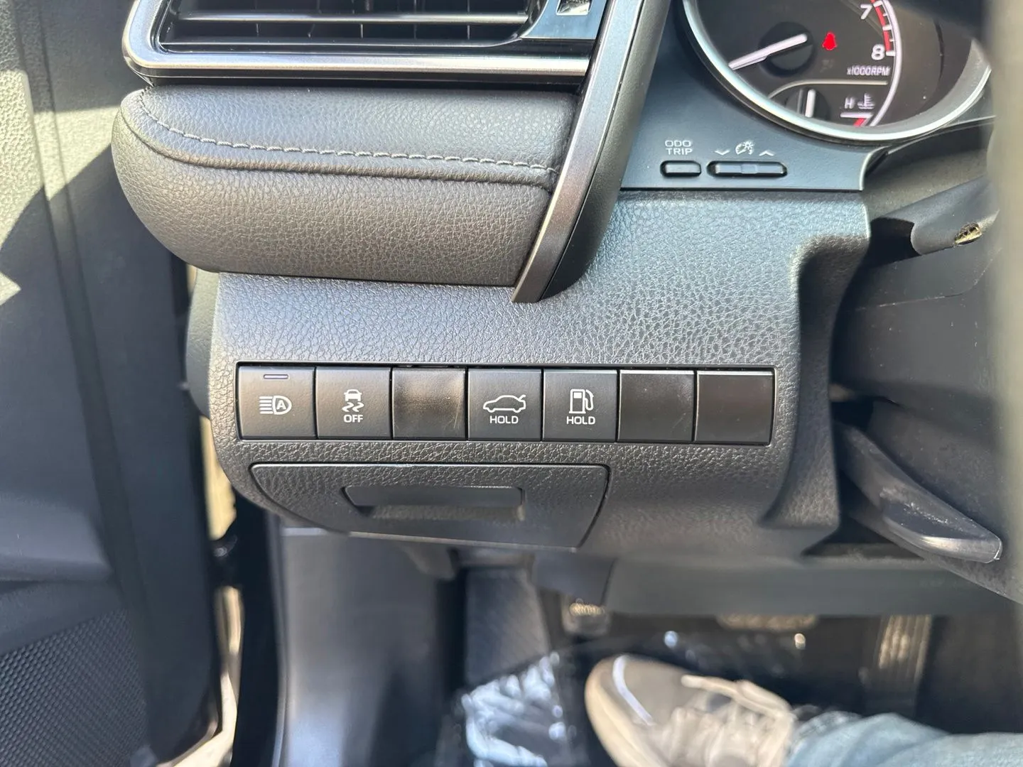 Toyota Camry photo 21