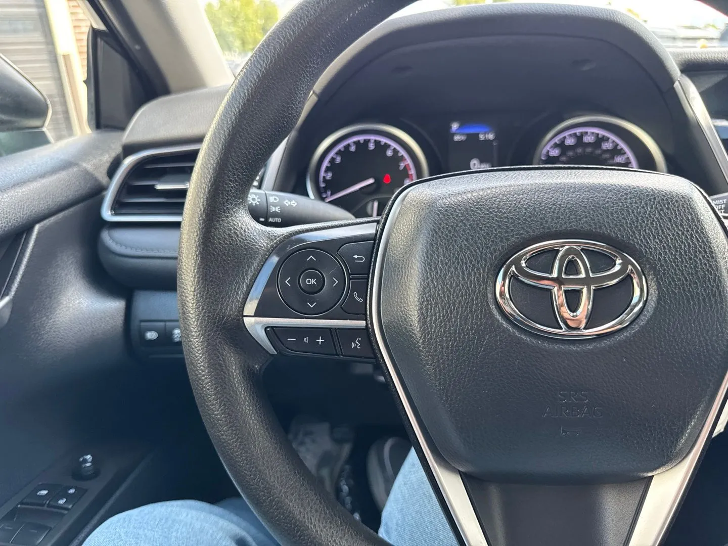 Toyota Camry photo 23