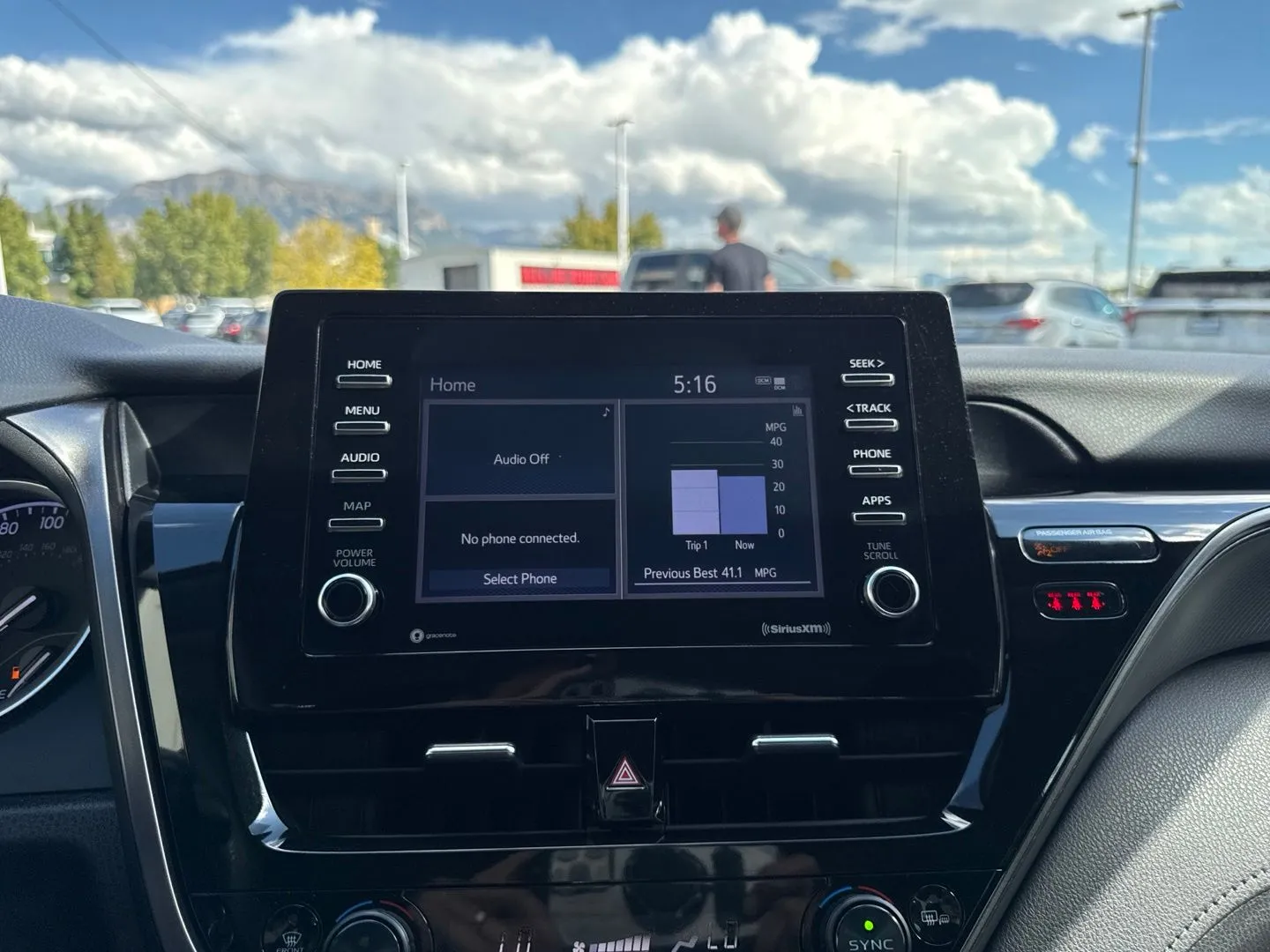 Toyota Camry photo 26